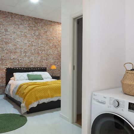 Digital Nomad Retreat 2 -Great Location Near Metro Apartment Valencia Bagian luar foto