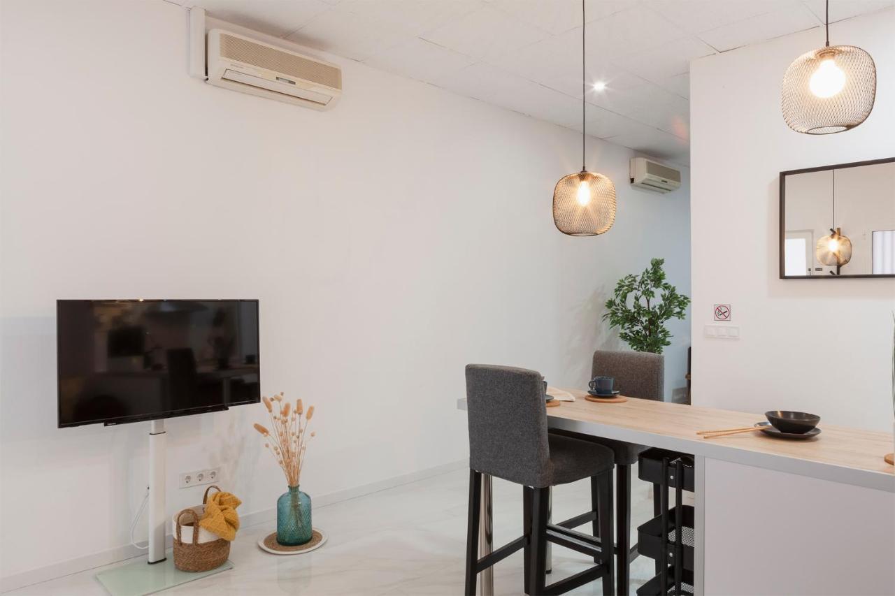 Digital Nomad Retreat 2 -Great Location Near Metro Apartment Valencia Bagian luar foto