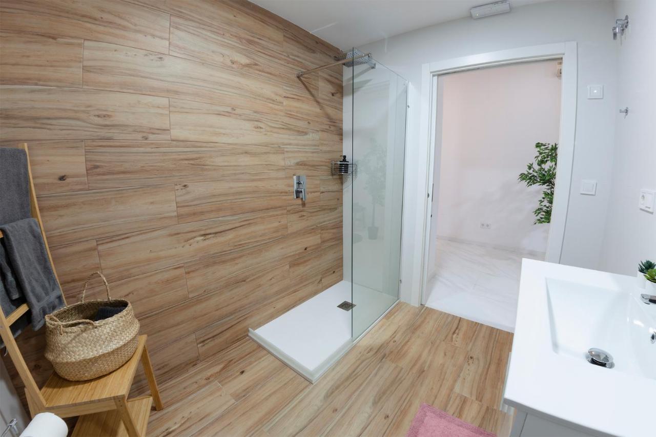 Digital Nomad Retreat 2 -Great Location Near Metro Apartment Valencia Bagian luar foto